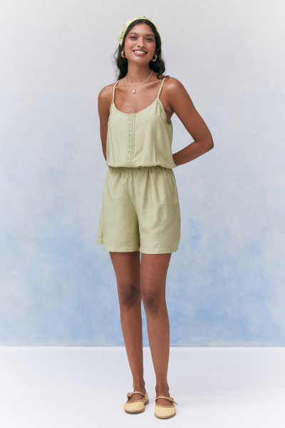 Macaquinho Elara Verde Claro