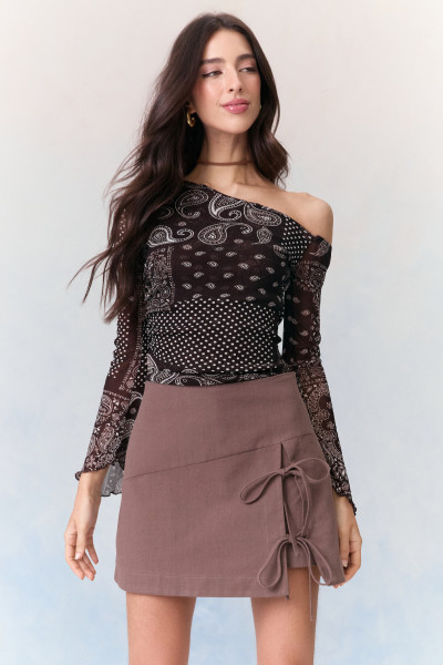 Blusa Assimétrica Tule Sage Marrom