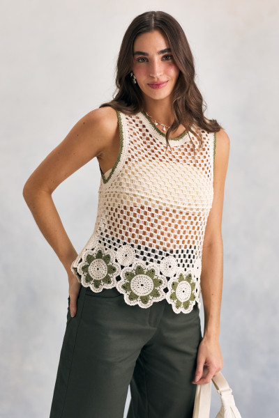 Regata Crochê Flores Verde