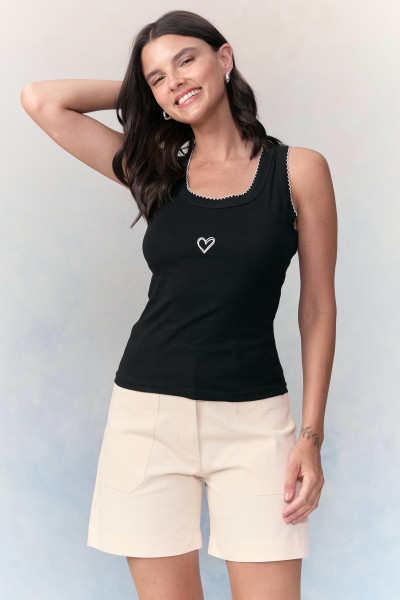 Camiseta Bordado Heart Preto