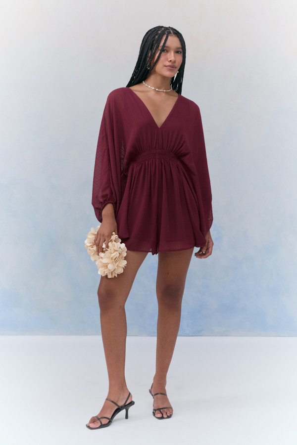 Macacão Curto Maquinetado Granê Raya Vinho